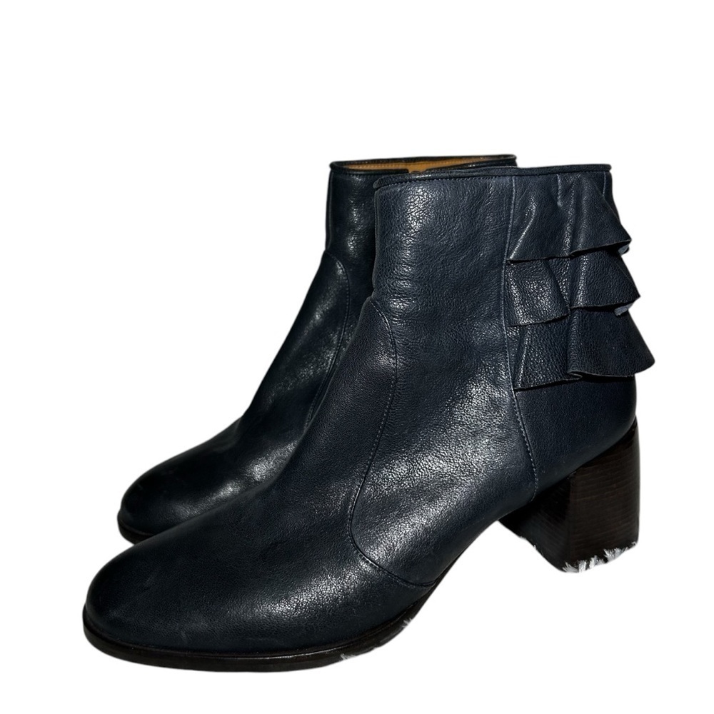 Chie Miata Black Leather Bootie Ruffle Back Size 41 (10 US)
